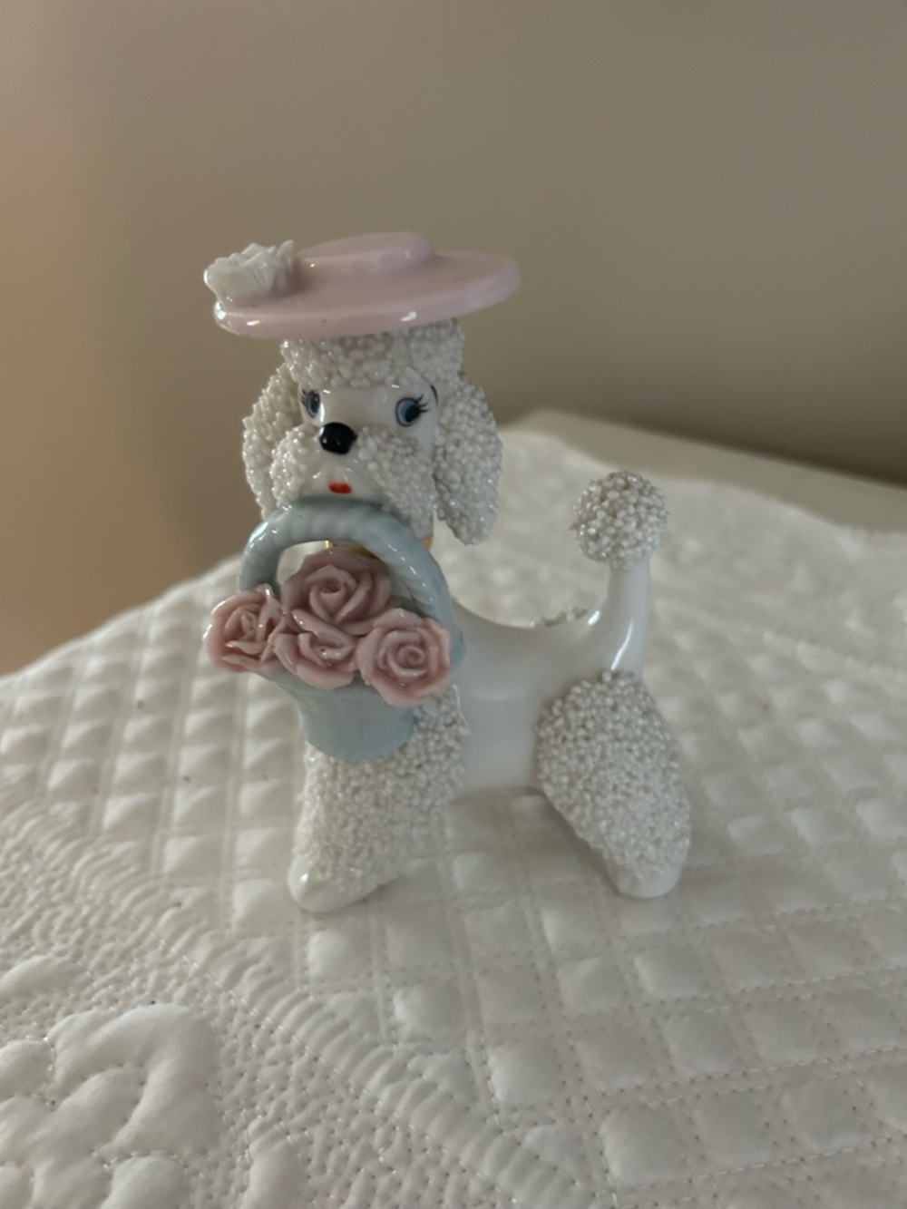 Vtg 1950 porcelain spaghetti poodle figurine